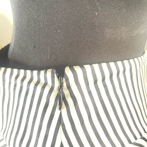 Ralph Lauren Black and cream Striped Silk Skirt from midnight collection - Picture 6 of 7